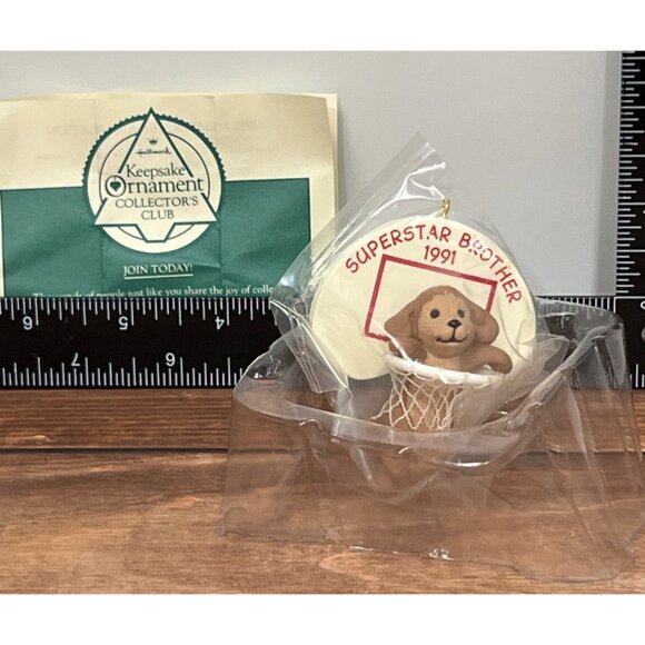 1991 HALLMARK KEEPSAKE ORNAMENT BROTHER QX547-9 SUPERSTAR TEDDY BEAR - Picture 3 of 5